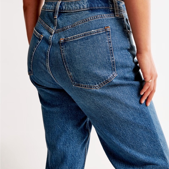 Abercrombie & Fitch The 90’s Straight Jeans - Picture 8 of 9